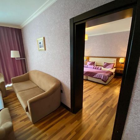 Agsaray Deluxe Hotel & Spa 민가치헤비르 외부 사진