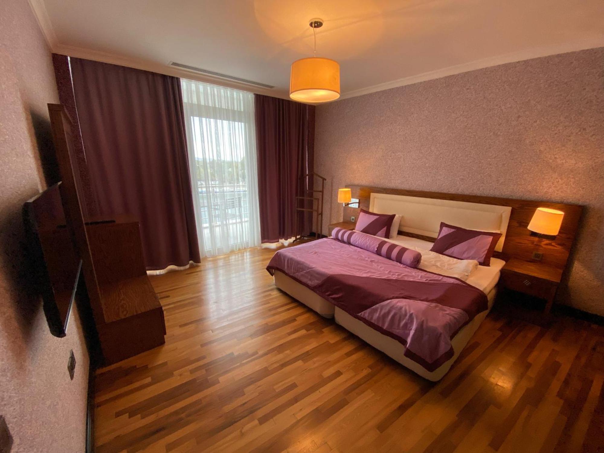 Agsaray Deluxe Hotel & Spa 민가치헤비르 외부 사진