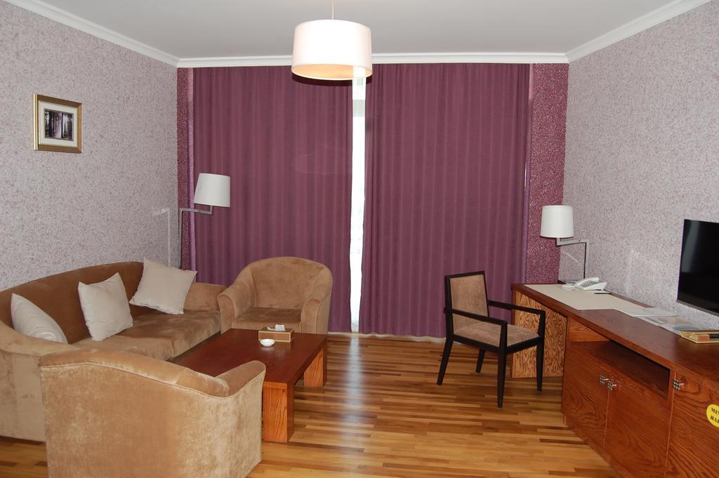 Agsaray Deluxe Hotel & Spa 민가치헤비르 외부 사진
